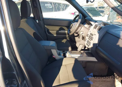 2009 Ford Escape Xlt from USA, damaged, VIN 1FMCU03G09KD16294